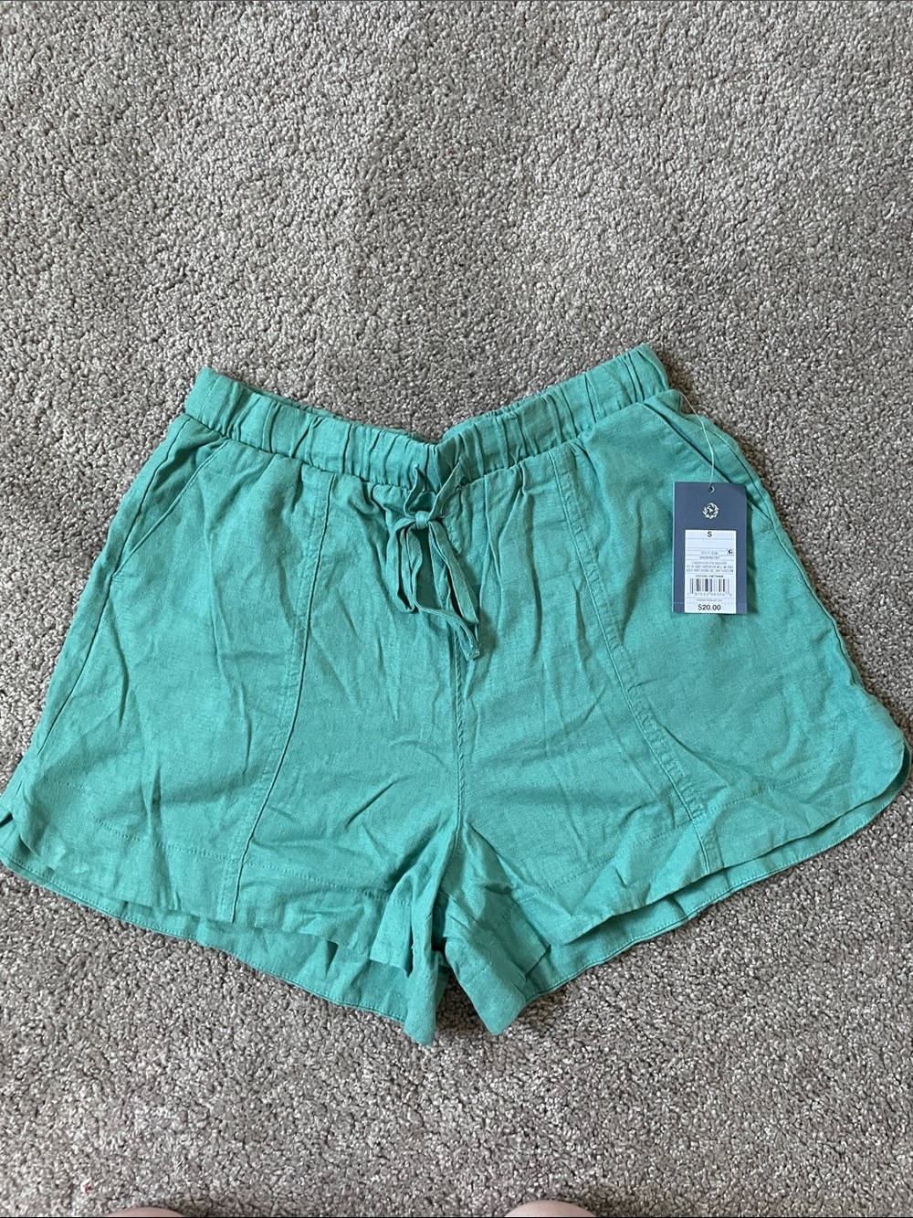 Women's Mint Green Drawstring Linen-Blend Shorts